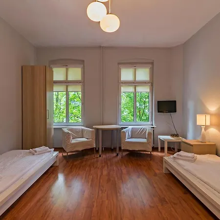 Sztukateria Dom Pracy Twórczej Hostal Szczecin